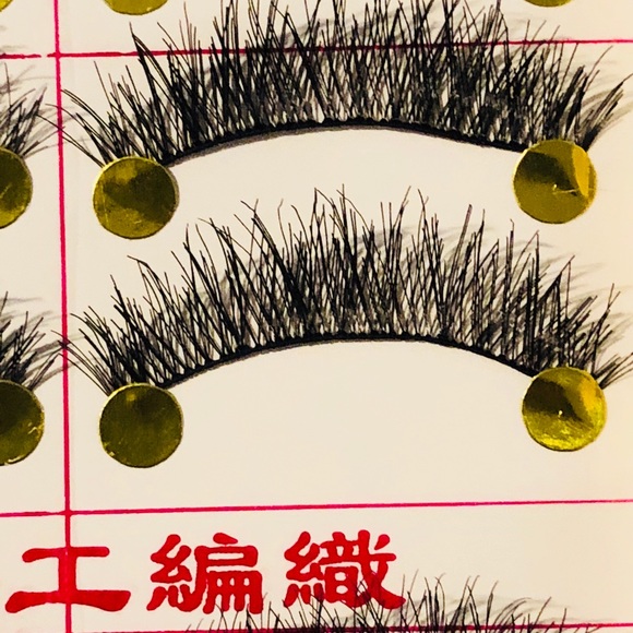 Eye lash - Picture 3 of 6